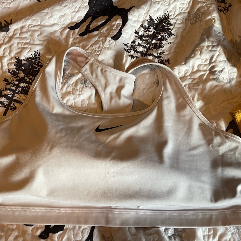 Nike Women's White Sports Bra